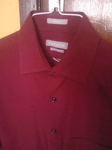 Camisa Manga Larga Van Heusen Talla 14 1/2 - 32/33 Small.