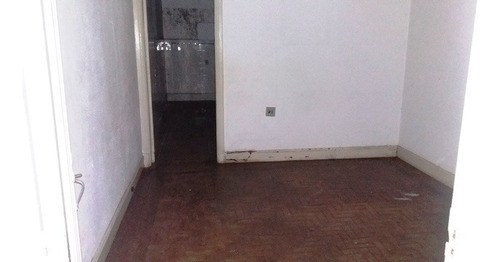 Imagem 10 de 15 de Prédio Todo Para Venda, Dois Apartamentos E Salão Comercial Em Frente Ao Sesc Bom Retiro. - Ic17412