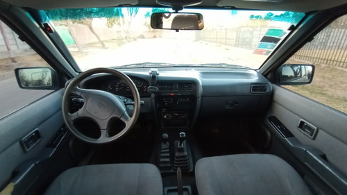 Imagen 15 de 17 de Nissan Pathfinder Wd21 - Motor Td27 - 4x4 - Mod. 1996