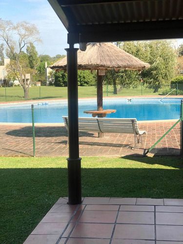 Imagen 9 de 15 de Casa Lujan Del Sol 3amb A Estrenar Piscina Frente Al Club House
