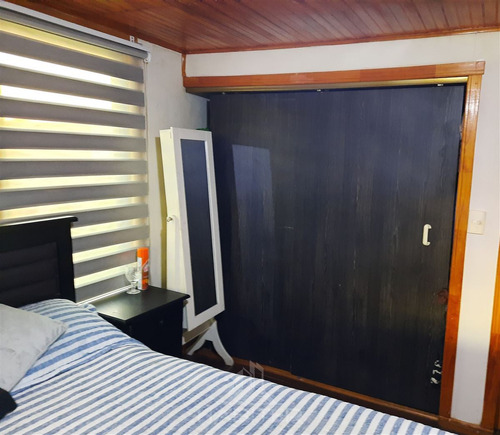 Amplia Casa Esquina En Venta De 3 Dorm. 2 Baños En Curicó