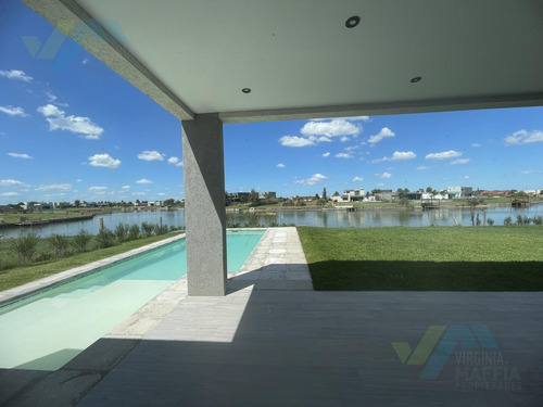 Casa En San Sebastian Laguna