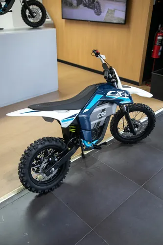 Mini Moto Eléctrica Cf Moto Cx-5e Cfmoto Centro Lidermoto