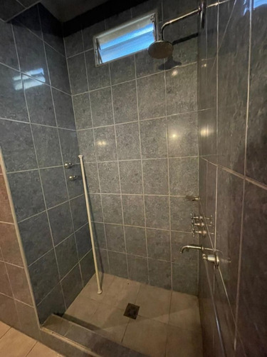 Imagen 8 de 11 de Venta Ph 2 Ambientes Caseros