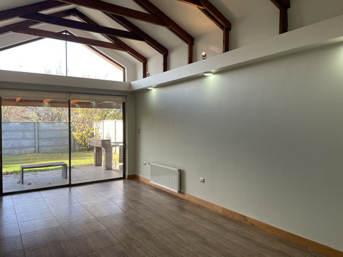Arriendo Casa En Condominio Las Rastras