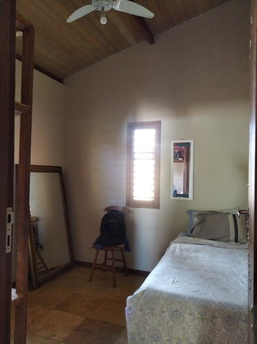 Casa 3 Quartos 1banheiro