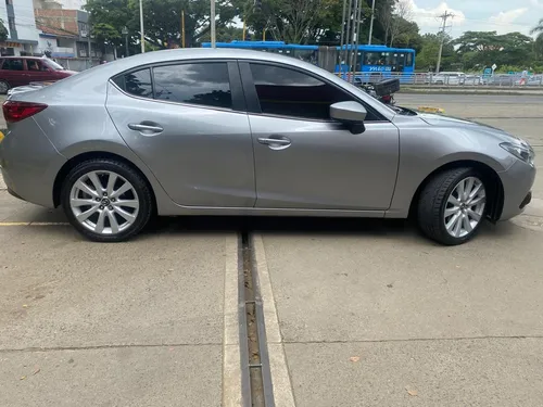 Mazda 3 2.0 Touring At
