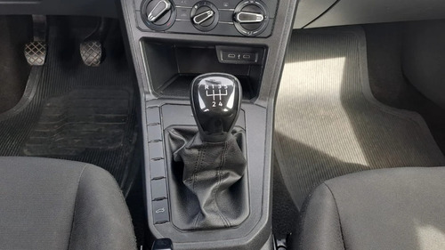 Volkswagen Pólo MPI (Flex)
