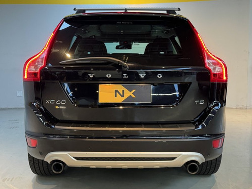 Volvo XC60 2.0 T5 R-DESIGN GASOLINA 4P AUTOMÁTICO