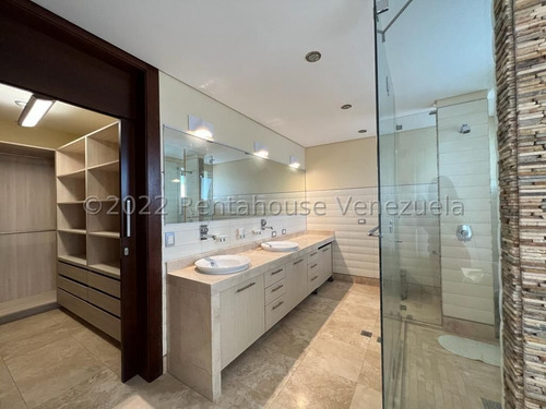 Imagen 6 de 14 de Casa Alquiler Altamira Rolando Rodriguez Codg 22-24209