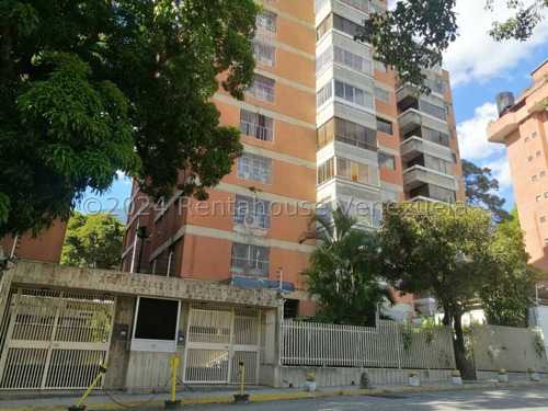 Apartamento En Venta Urb. Los Chorros Caracas. 24-20582 Yf