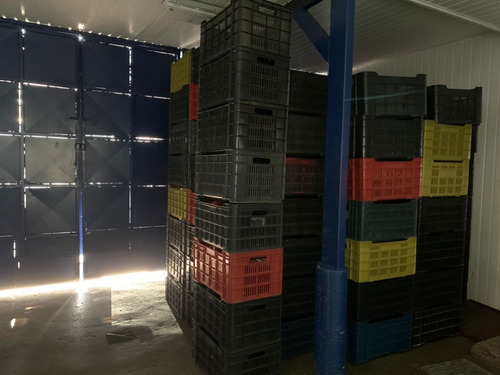 Venta Instalaciones De Gran Distribuidora De Pollos Con Maquinaria, Cavas, Planta Electrica. El Tambor Los Teques. Yy