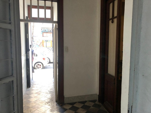 Imagen 6 de 11 de Ph Con Entrada Independiente Sin Expensas Al Frente - Excelente Ubicación