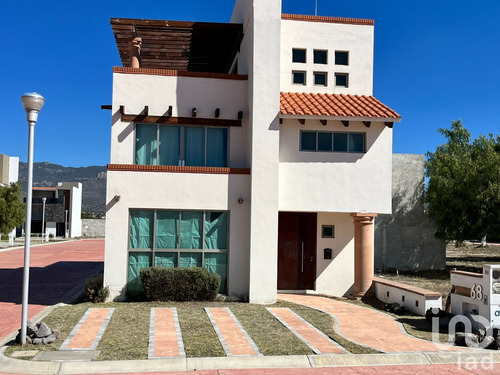 Venta Casa 4 Ambientes Villas De La Concepción