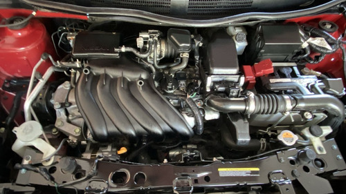 Imagen 11 de 15 de Nissan Versa 2018 1.6 Sense Mt