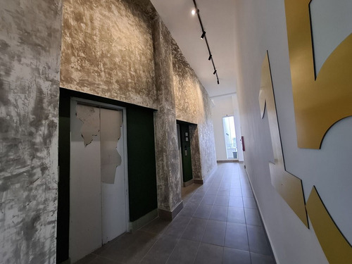 Apartamento En Alquiler En Serrallés, Santo Domingo