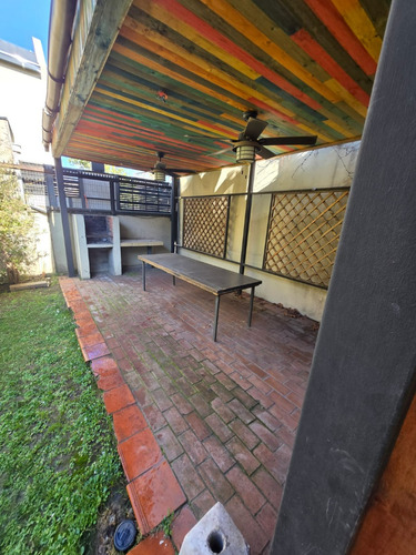 Casa Con Potencial Comercial Y Residencial Amplios Espacio