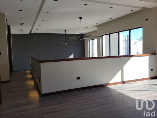 Venta Casa 4 Ambientes Misión De Los Lagos
