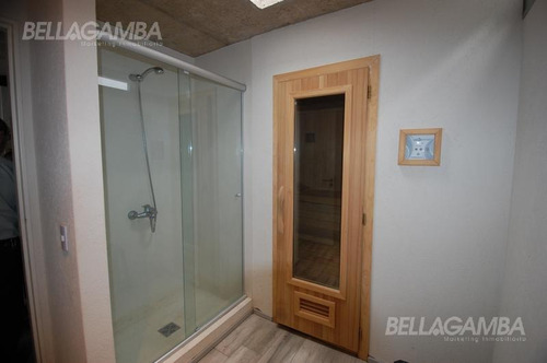 Imagen 23 de 26 de Departamento En Condominio. Jardín Propio, Cochera Cubierta Y Amenities