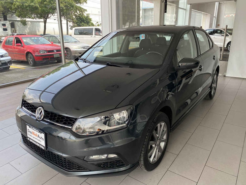 Imagen 1 de 14 de Volkswagen Vento 2020 4p Comfortline Plus Std.