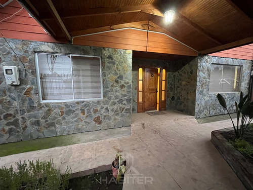 Casa En Venta De 4 Dorm. A 10 Min. De San Clemente