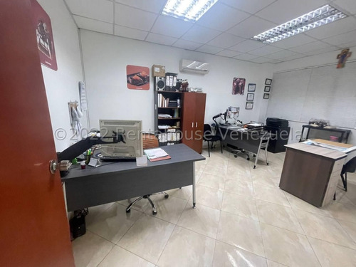 Imagen 21 de 30 de Edificio Comercial En Alquiler En El Centro De Barquisimeto Lara, 04245937542