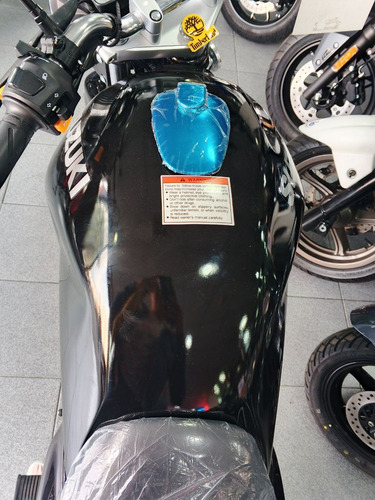 En125 Suzuki