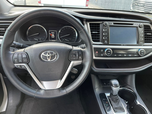 Imagen 9 de 15 de Toyota Highlander 2015