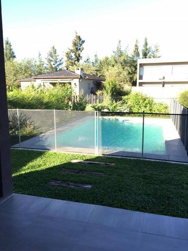 Imagen 4 de 22 de La Comarca - Casa En Venta U$d 330.000