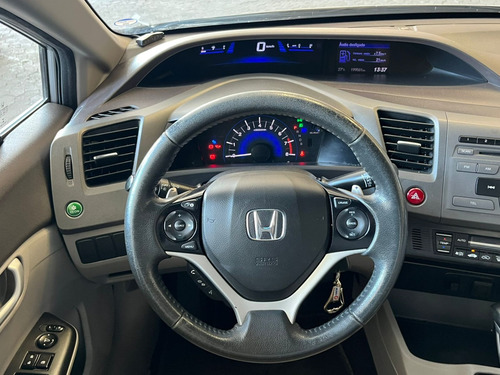 Honda Civic 2.0 LXR 16V FLEX 4P AUTOMÁTICO