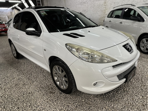 Peugeot 207 1.6 Feline 106cv