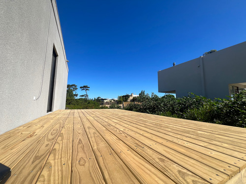 Deck / Pérgola / Madera / Hierro
