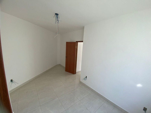 Imagem 5 de 14 de Casa Geminada Com 2 Quartos Para Comprar No Morada Do Vale Em Coronel Fabriciano/mg - 636