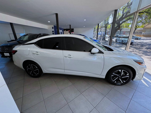 Nissan Sentra 2.0 Advance Cvt