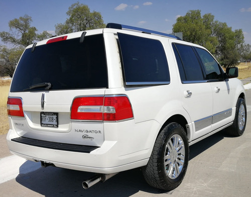 Lincoln Navigator Vagoneta Qc Dvd R-20 Lujo L 4x2 At