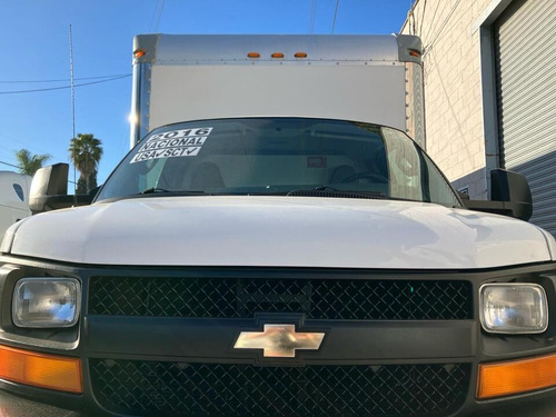 2016 Chevrolet Express 4500 Caja Seca 16' Pies