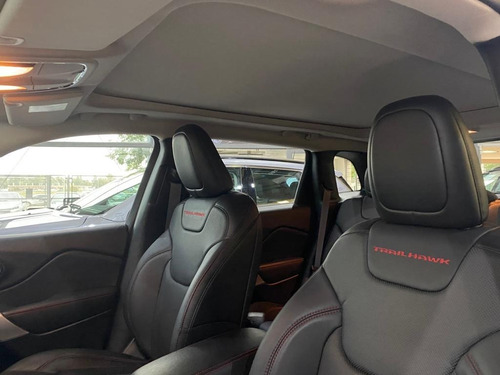 Jeep Cherokee Trailhawk
