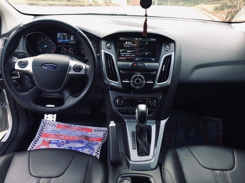 Imagem 4 de 14 de Ford Focus 2015 2.0 Titanium Flex Powershift 5p