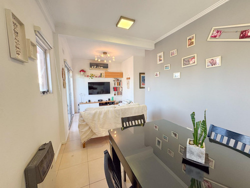 Departamento 3 Ambientes Con Dos Balcones Al Frente En Venta - Pringles 44 - Lanús Oeste
