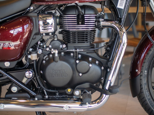 Imagen 9 de 25 de Royal Enfield Meteor 350 Stellar Roja Reserva Ya