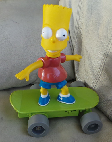 Bart Simpsons En Patineta A Friccion O Adorno