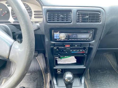 Nissan Sentra 1.6 B13