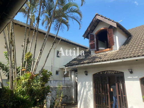 Imagem 2 de 8 de Sobrado 300mts Praia Enseada, 4 Dorms., Lazer, 3 Vagas - V2780