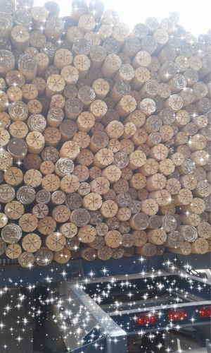 Imagen 1 de 3 de Postes Polines Madera Pino Sin Curar 2,60mt