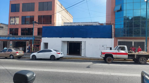 Imagen 2 de 5 de Se Vende Local Comercial 720m² En Catia La Mar, La Guaira