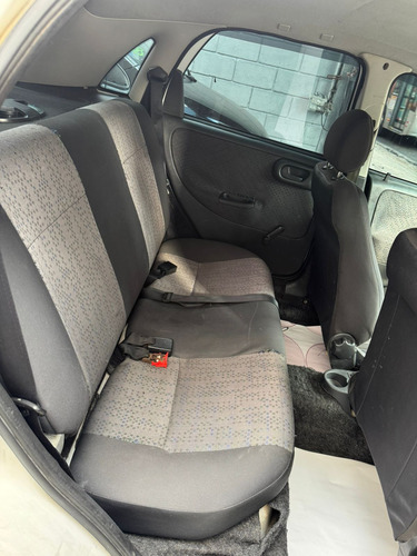 Chevrolet Corsa 1.8 Maxx Flex Power 5p