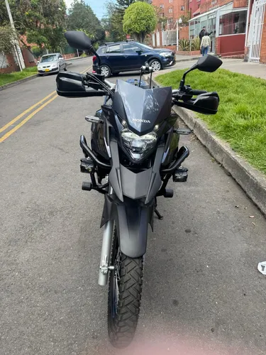 Honda Xre 300, Mod. 2023. 5.400 Km. Unico Dueño Bogota D.c.