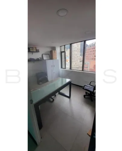 Oficina En Arriendo En Quinta Camacho. Cod A7517