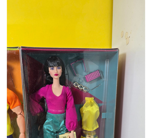 Coleção Barbie Signature Looks Wave 3 - 7 Bonecas - Mattel