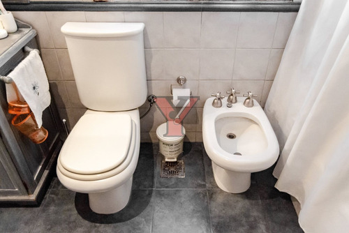 Imagen 18 de 29 de Casa En Venta 6 Ambientes - Barrio Tolosa .